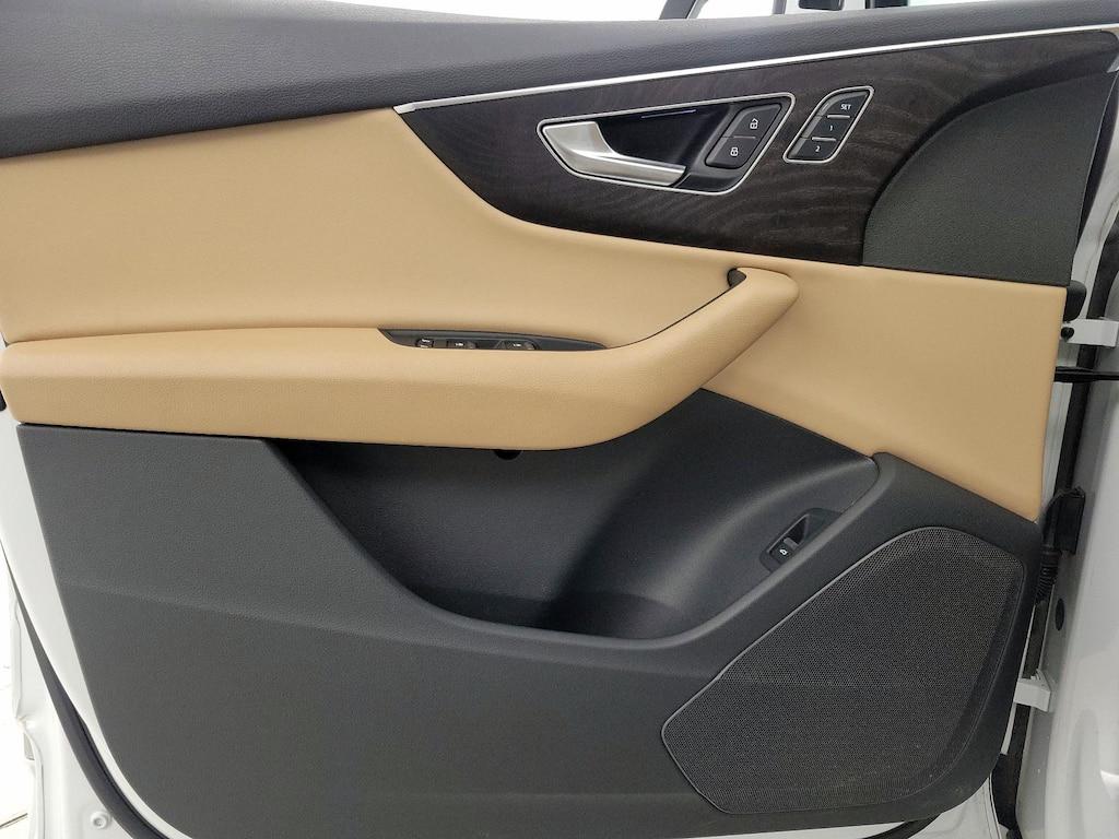 used 2021 Audi Q7 car, priced at $34,998