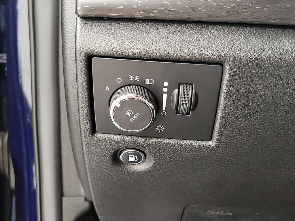 used 2018 Jeep Grand Cherokee car, priced at $16,998