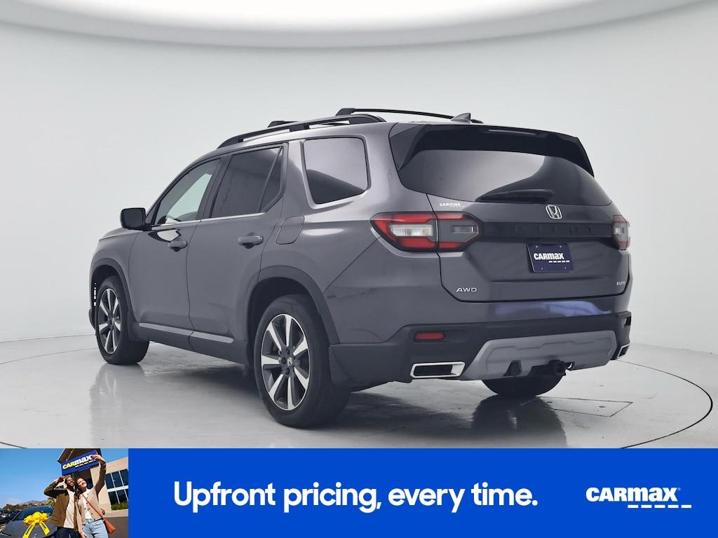 used 2025 Honda Pilot car, priced at $45,998