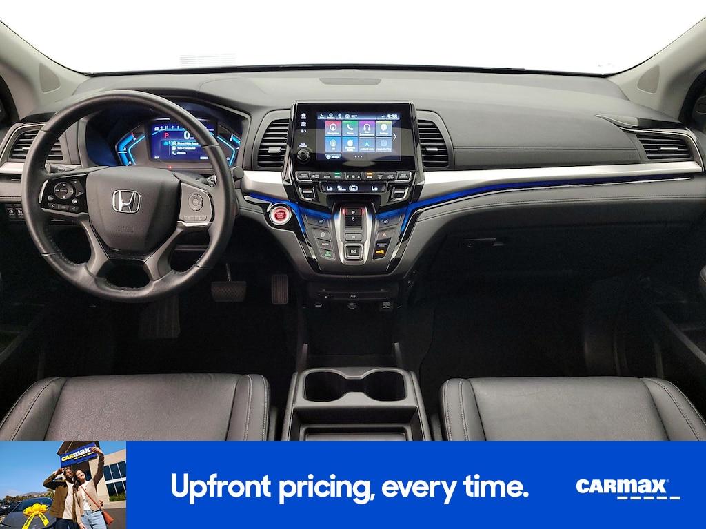used 2024 Honda Odyssey car, priced at $40,998