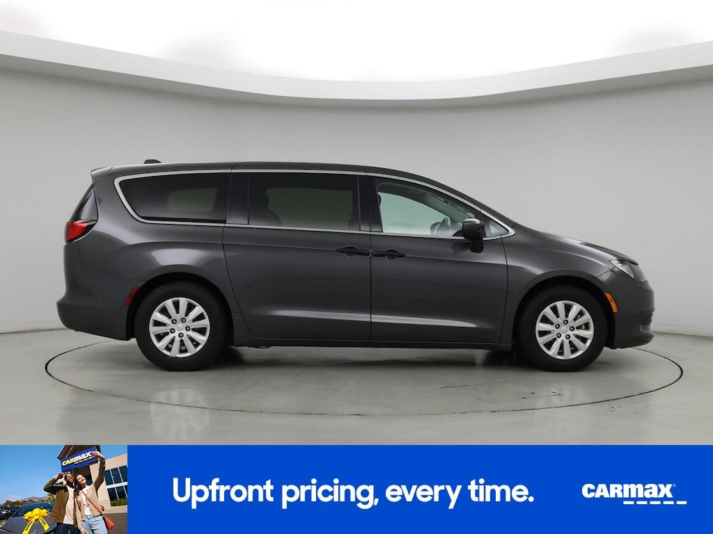 used 2019 Chrysler Pacifica car, priced at $24,998