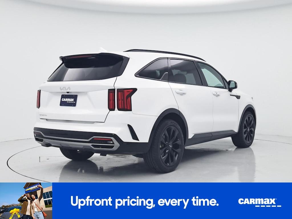 used 2023 Kia Sorento car, priced at $31,998