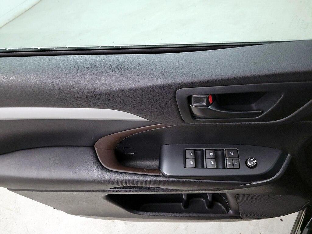 used 2016 Toyota Highlander car, priced at $18,998