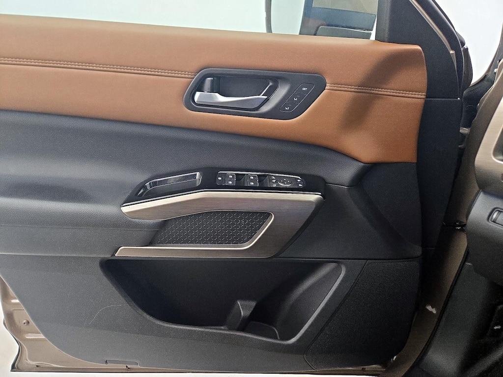used 2024 Nissan Pathfinder car, priced at $40,998