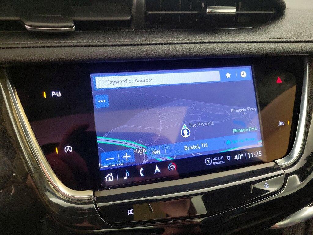 used 2023 Cadillac XT6 car, priced at $31,998