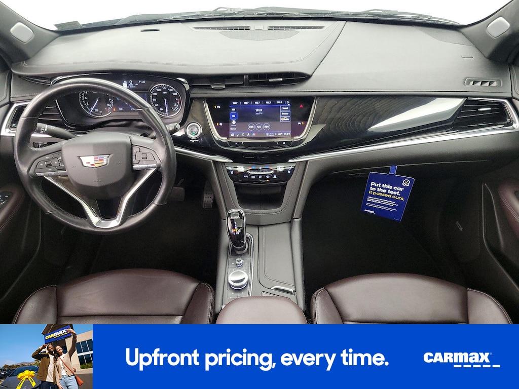 used 2023 Cadillac XT6 car, priced at $31,998