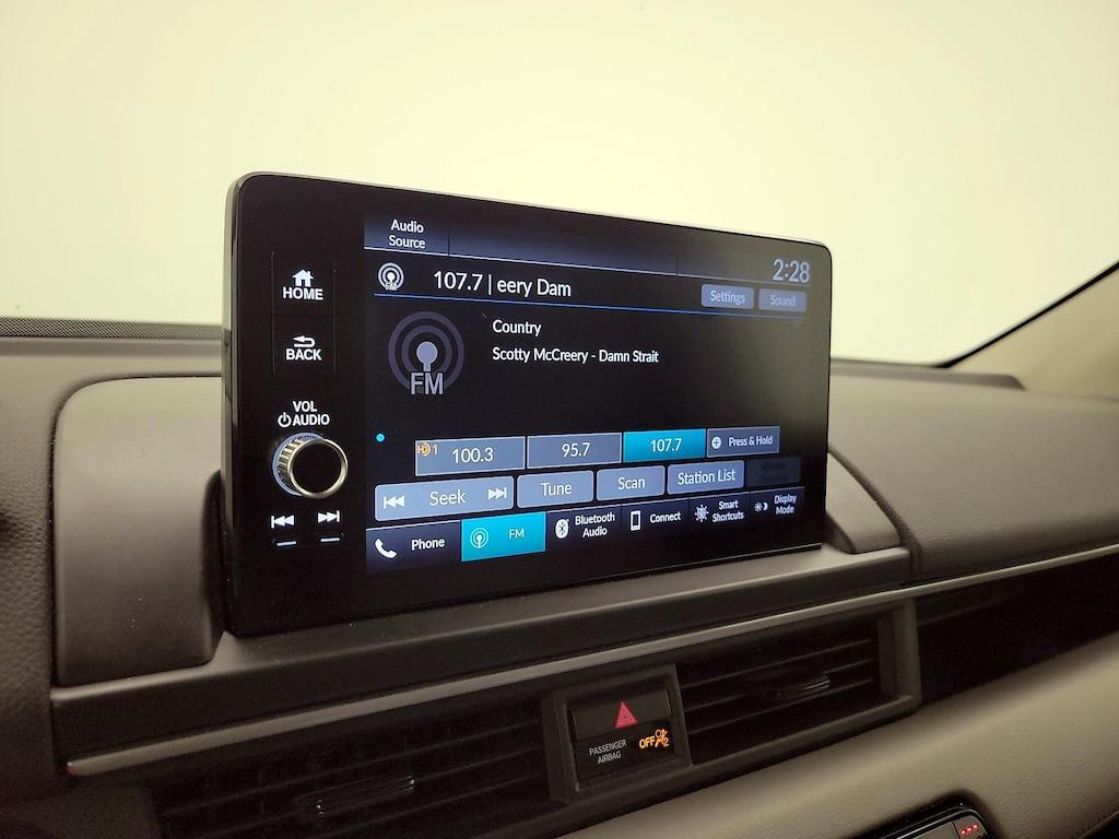 used 2025 Honda Pilot car, priced at $42,998