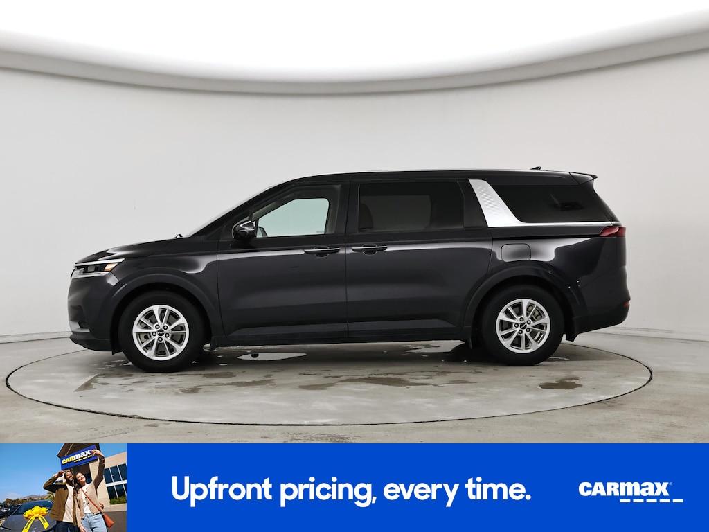 used 2024 Kia Carnival car, priced at $32,998