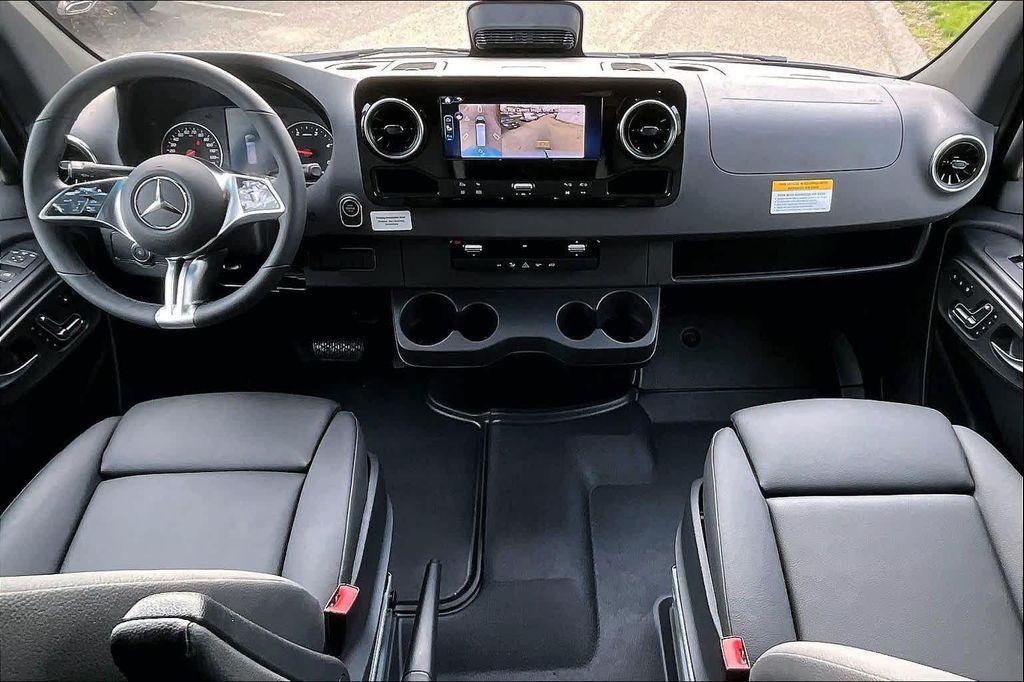 new 2026 Mercedes-Benz Sprinter 2500 car, priced at $80,178