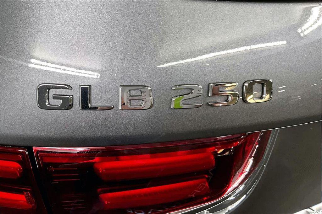 new 2026 Mercedes-Benz GLB 250 car, priced at $53,250