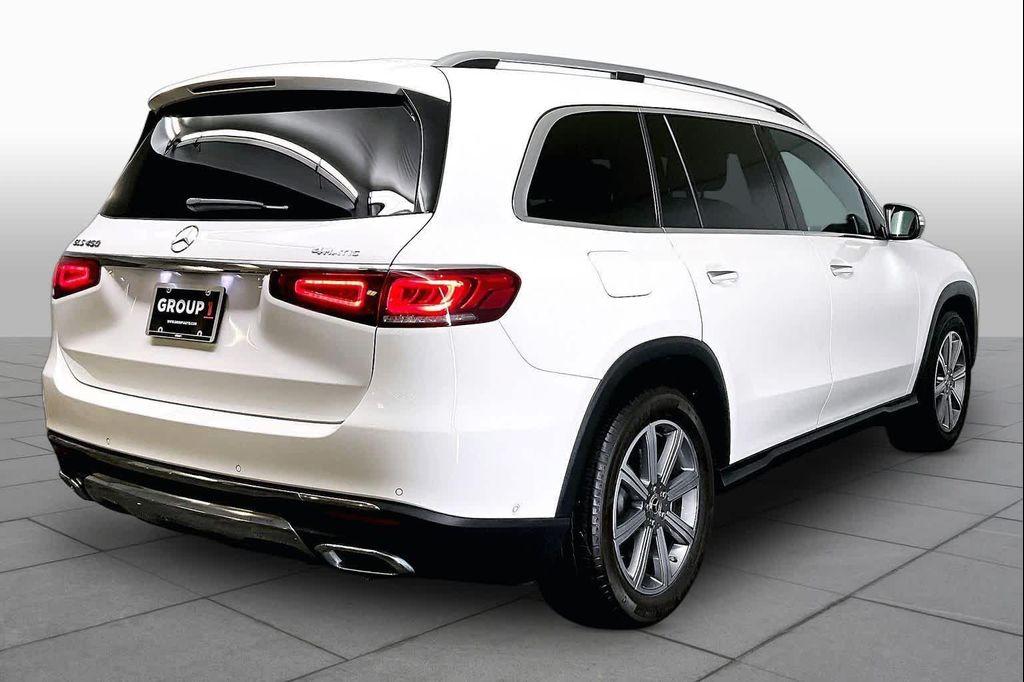 Mercedes-Benz GLS view 13