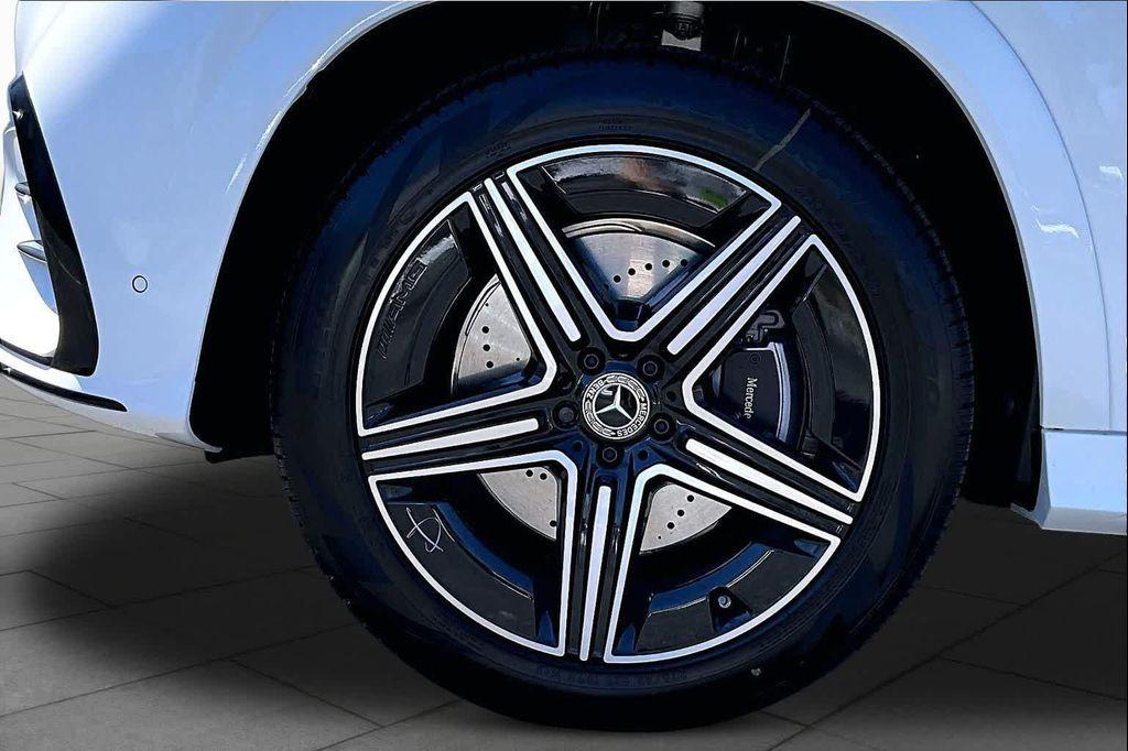 new 2026 Mercedes-Benz GLE 350 car, priced at $75,445