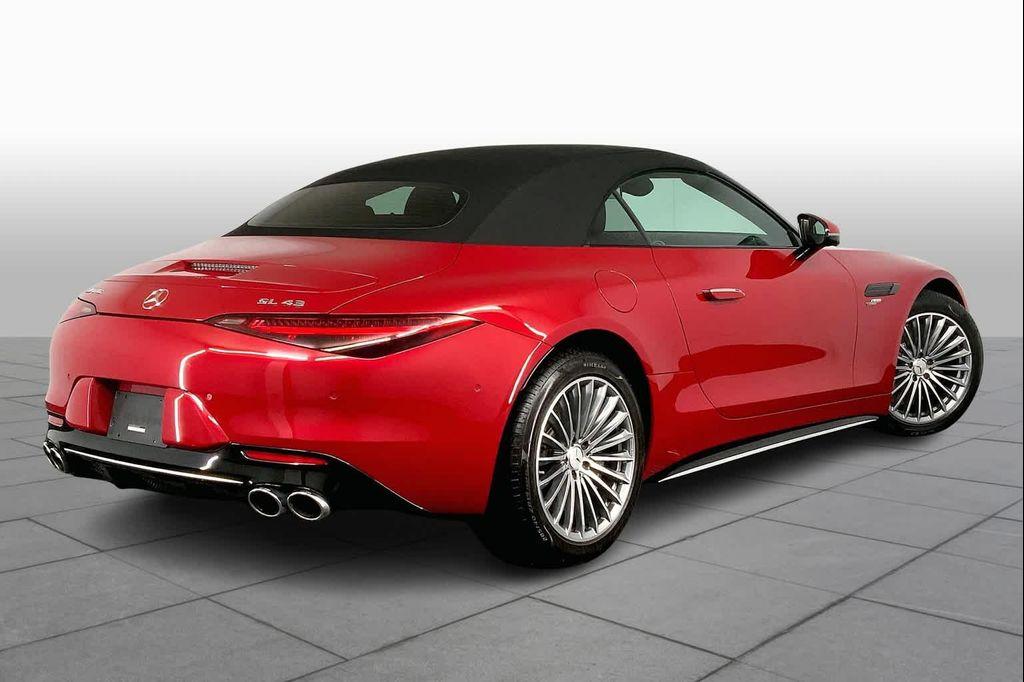 used 2023 Mercedes-Benz AMG SL 43 car, priced at $70,490