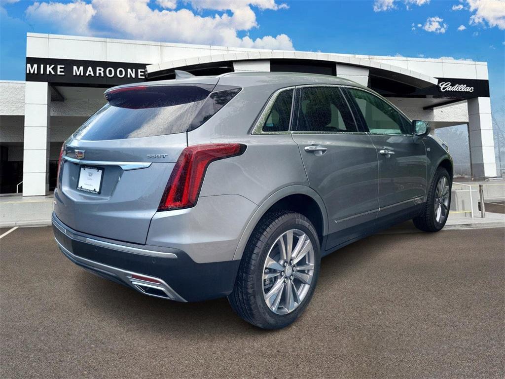 new 2025 Cadillac XT5 car, priced at $50,455