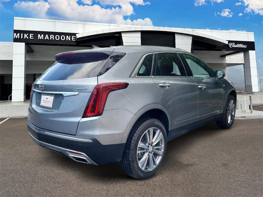 new 2025 Cadillac XT5 car, priced at $50,455
