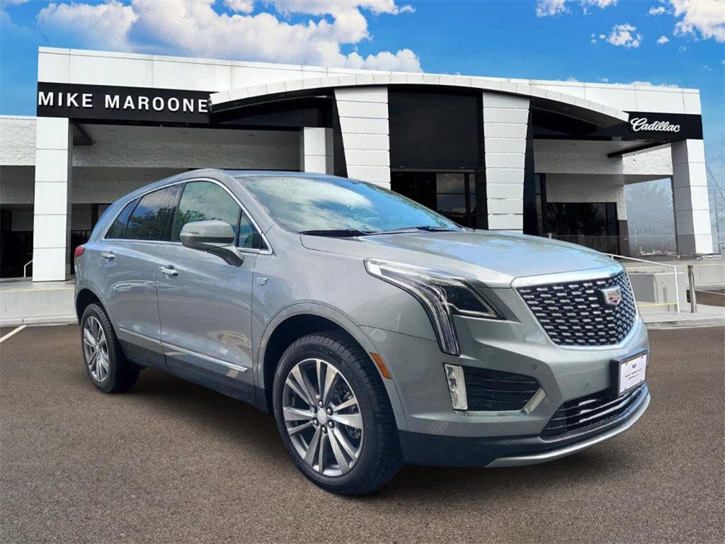 new 2025 Cadillac XT5 car, priced at $50,455