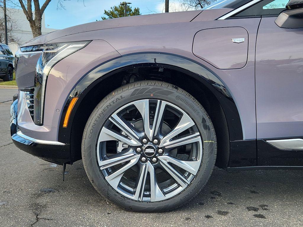 new 2026 Cadillac OPTIQ car