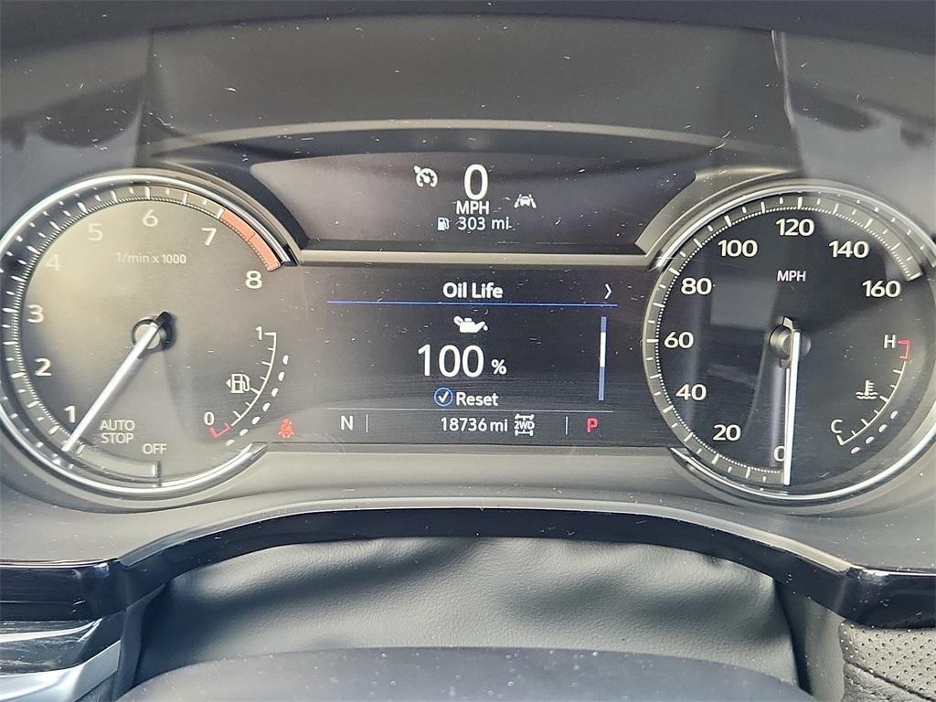 used 2025 Cadillac XT5 car, priced at $42,334