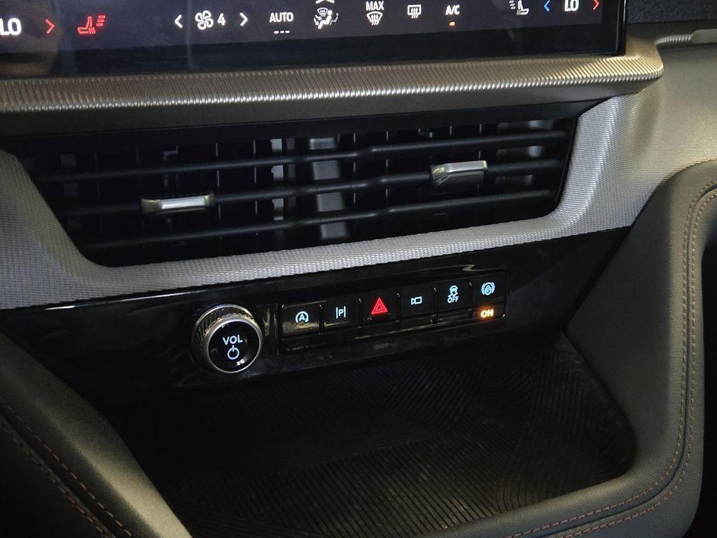 used 2025 Ford Explorer car, priced at $37,205