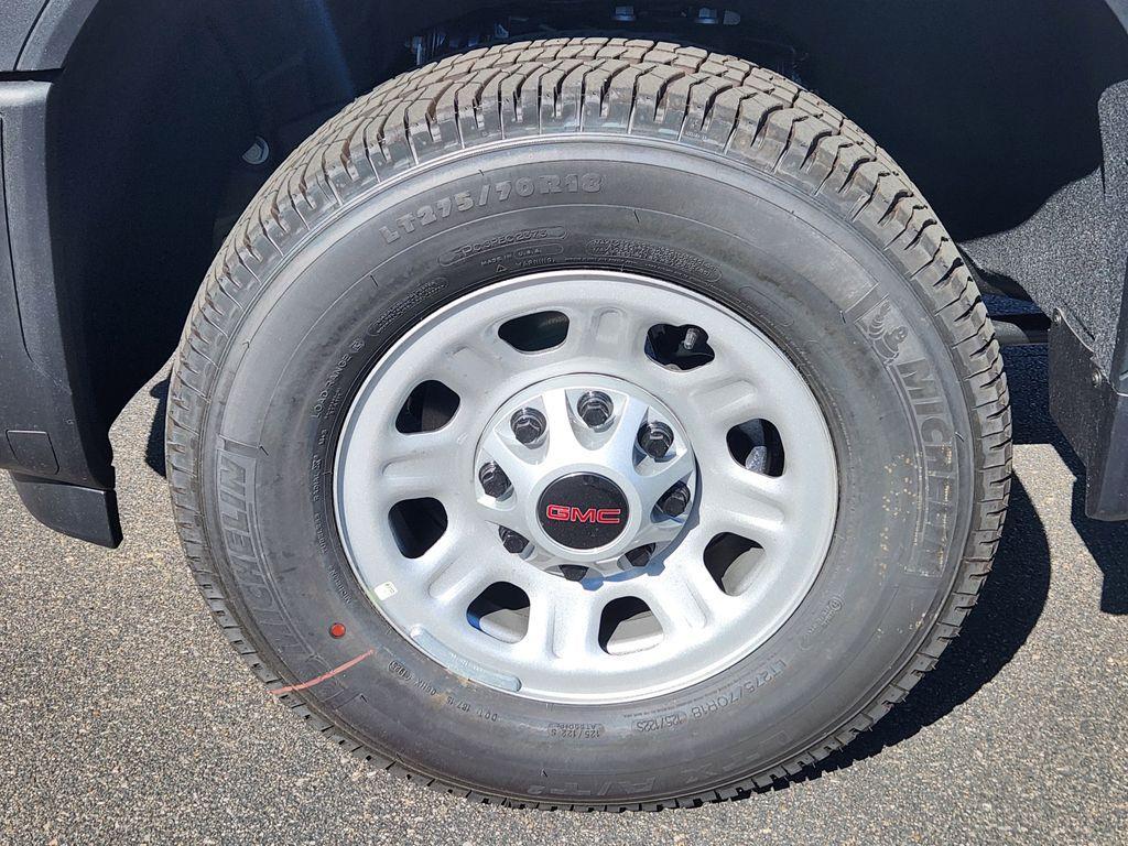 new 2025 GMC Sierra 2500 car, priced at $47,454