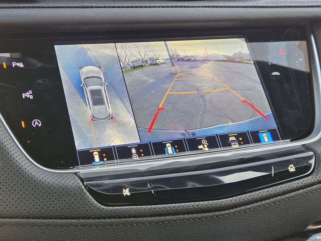 new 2026 Cadillac XT5 car