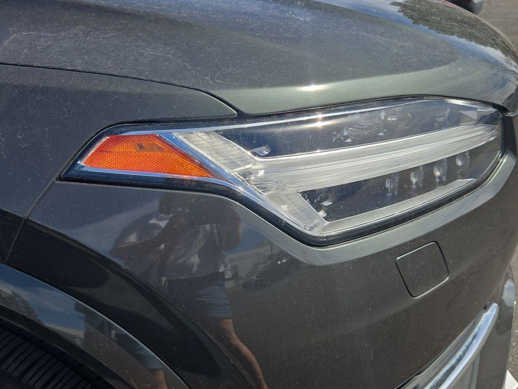 used 2018 Volvo XC90 Hybrid car, priced at $22,205