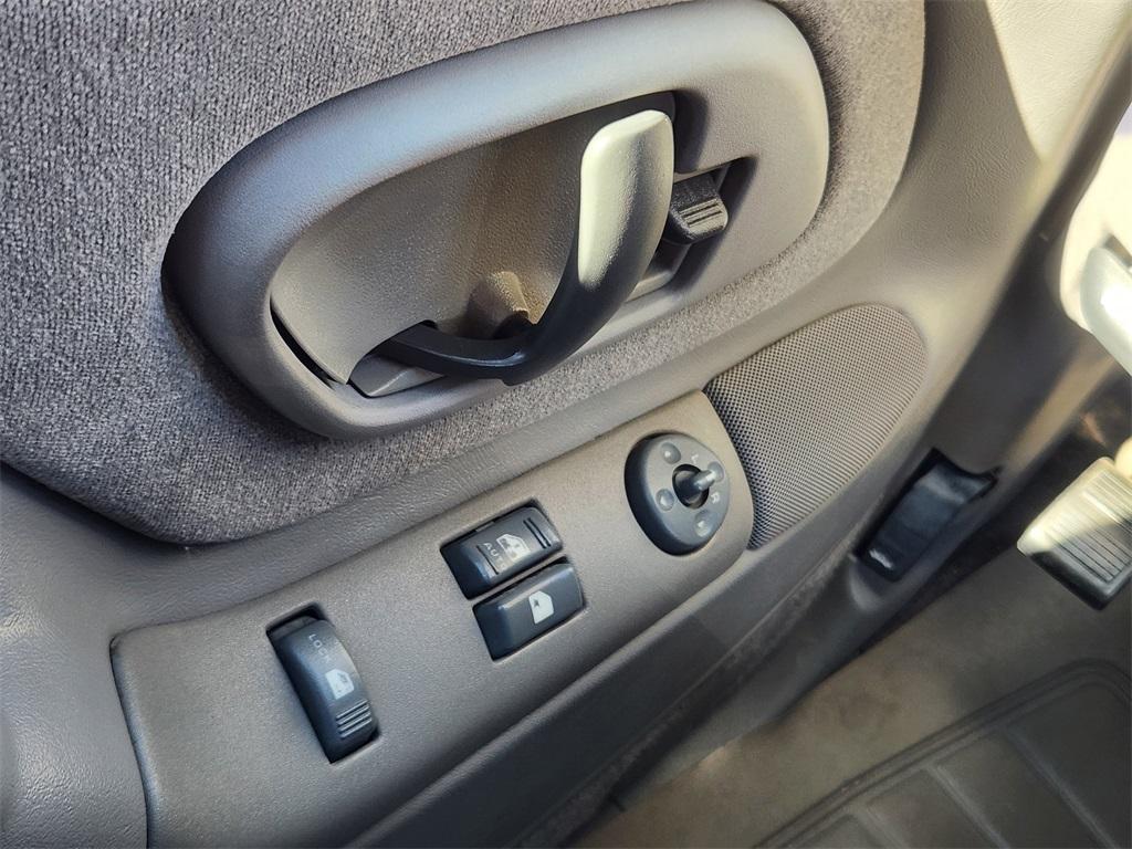 used 1998 GMC Sierra 1500 car, priced at $28,000