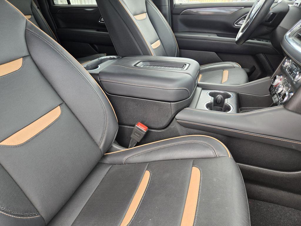 used 2024 GMC Yukon XL car, priced at $69,205