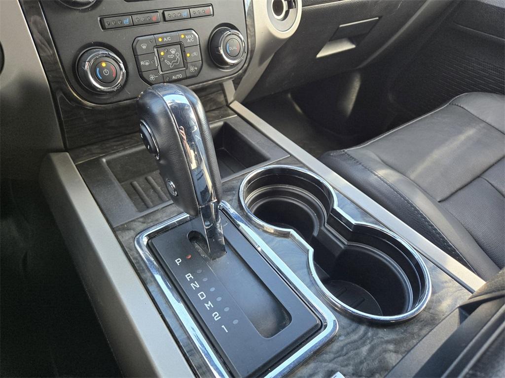 used 2015 Ford Expedition car, priced at $7,200