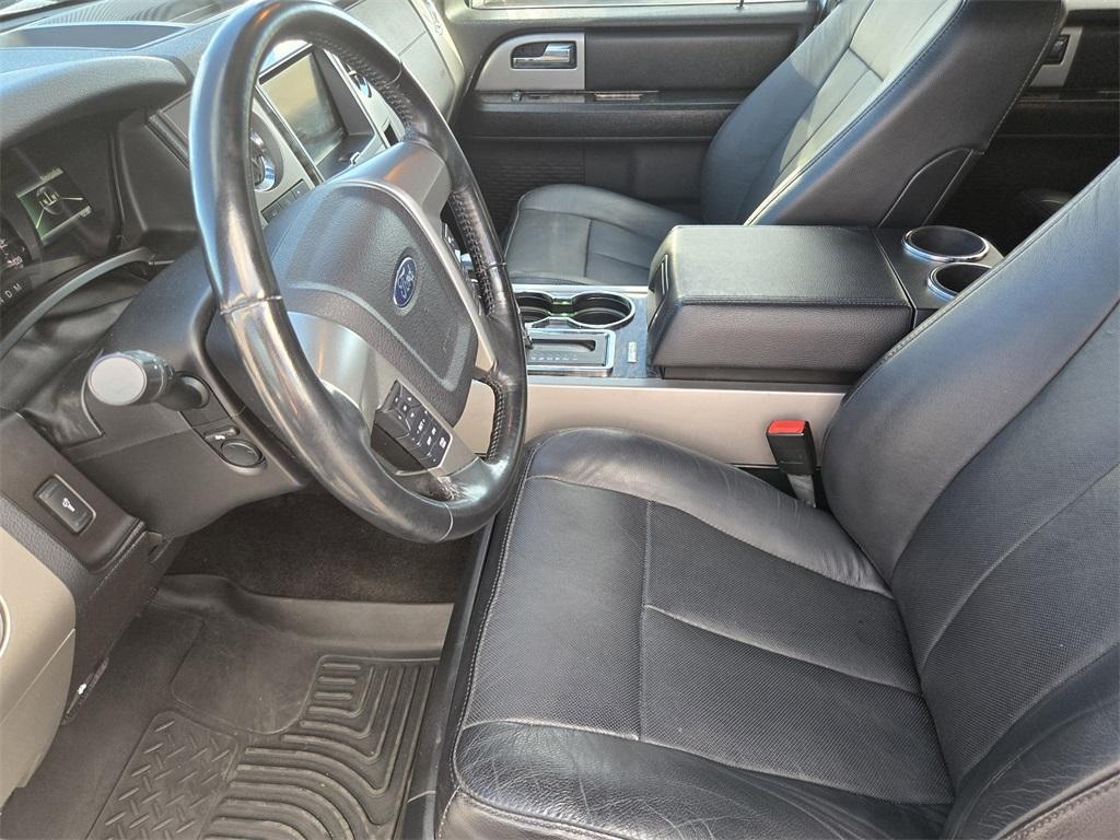 used 2015 Ford Expedition car, priced at $7,200