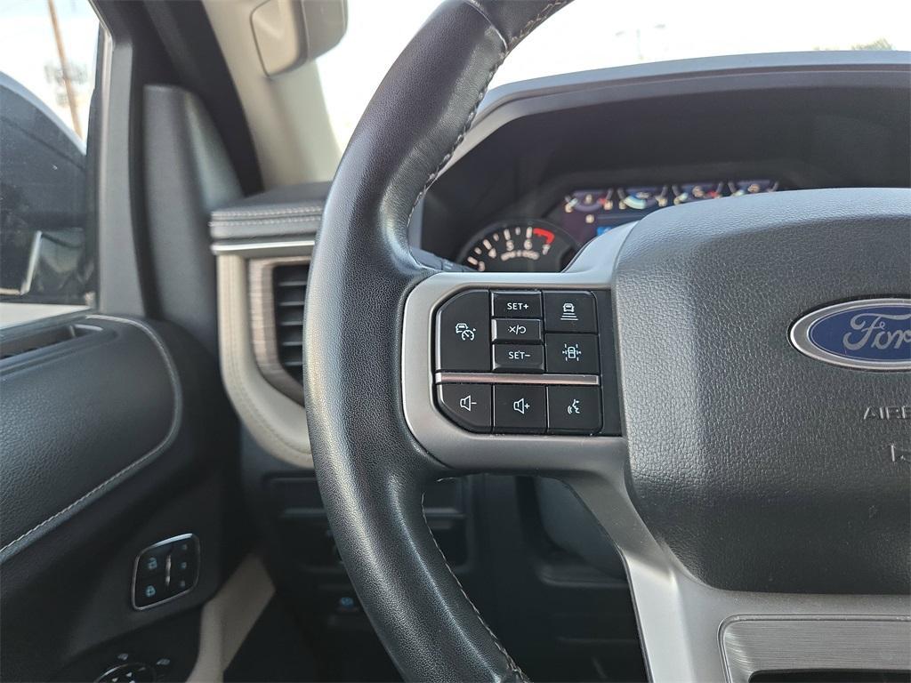 used 2023 Ford Expedition car, priced at $40,864