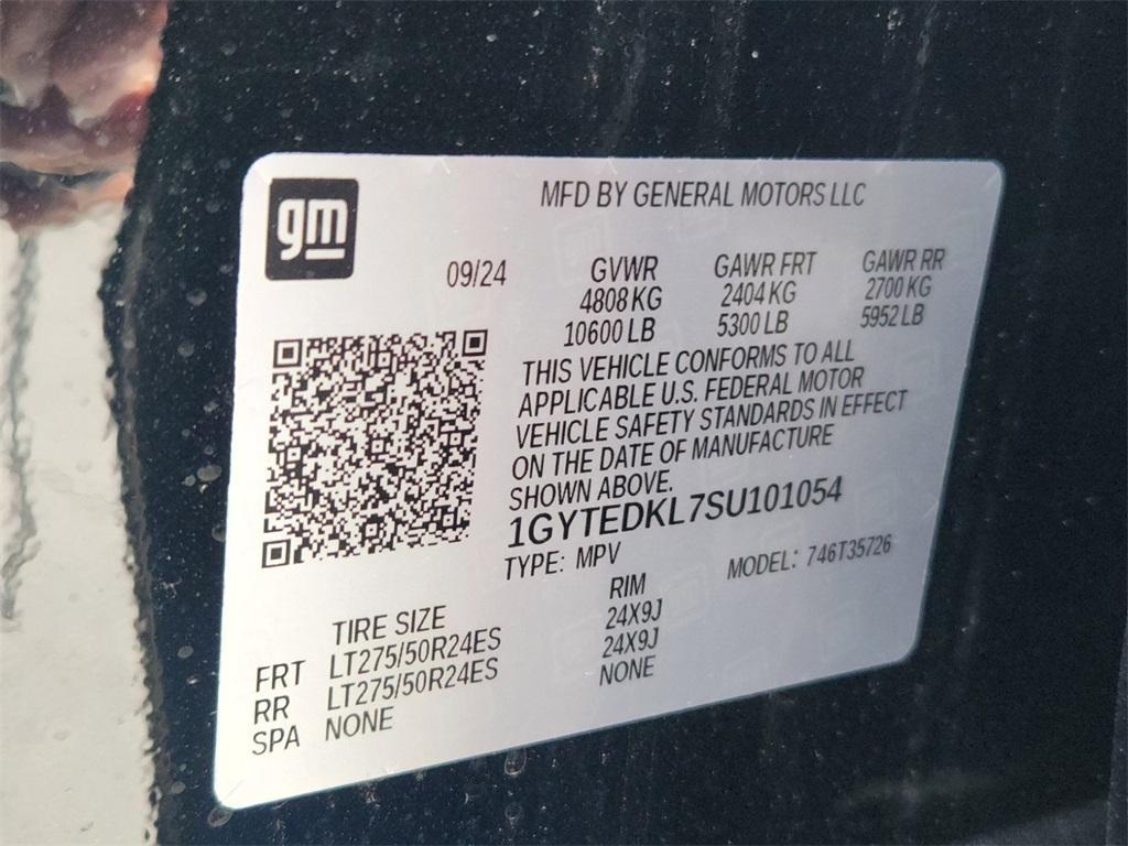 new 2025 Cadillac Escalade IQ car, priced at $140,997