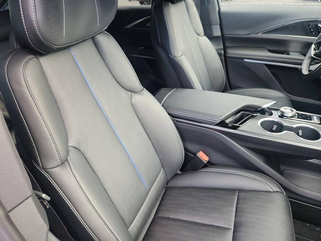 new 2026 Cadillac LYRIQ car