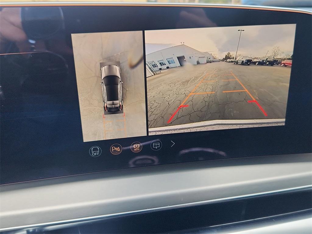 new 2026 Cadillac LYRIQ car