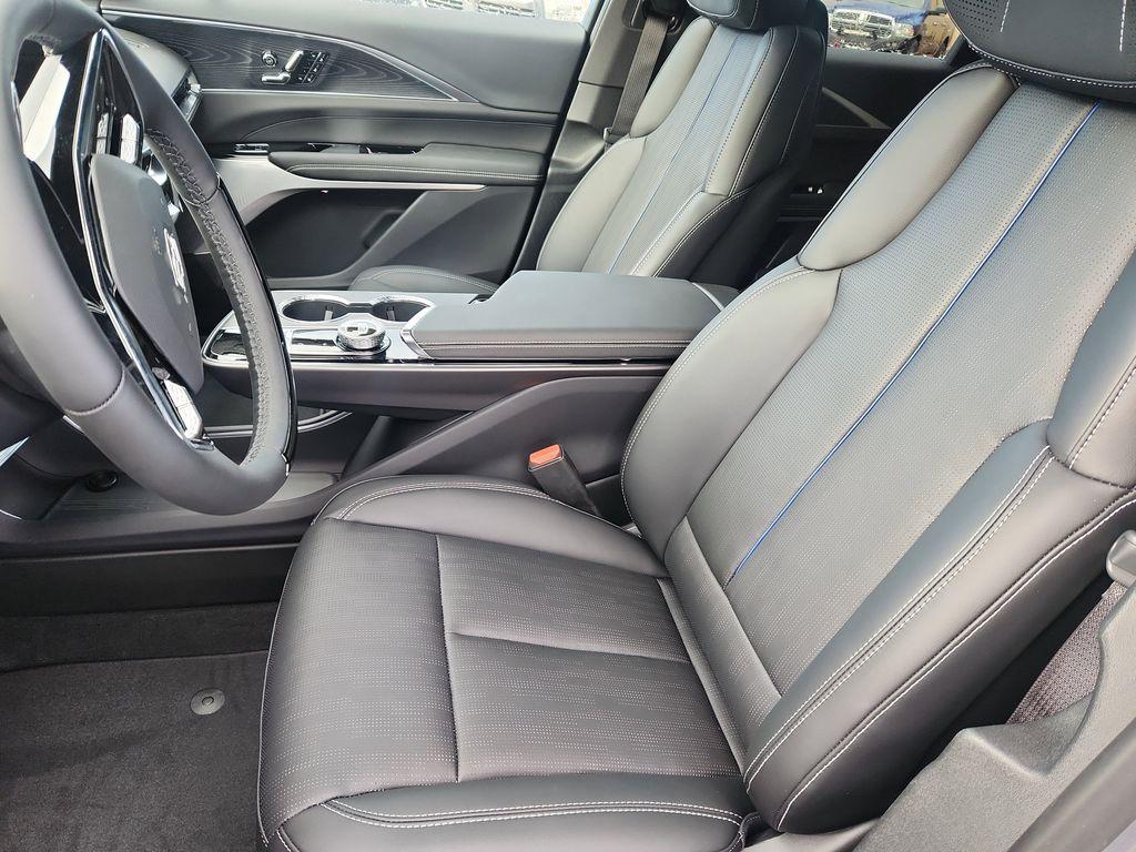 new 2026 Cadillac LYRIQ car