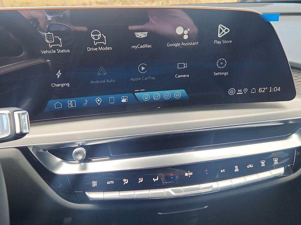 new 2026 Cadillac LYRIQ car