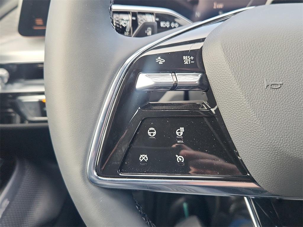 new 2026 Cadillac LYRIQ car