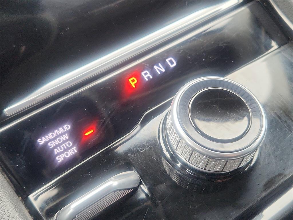 used 2023 Jeep Grand Cherokee car, priced at $24,200