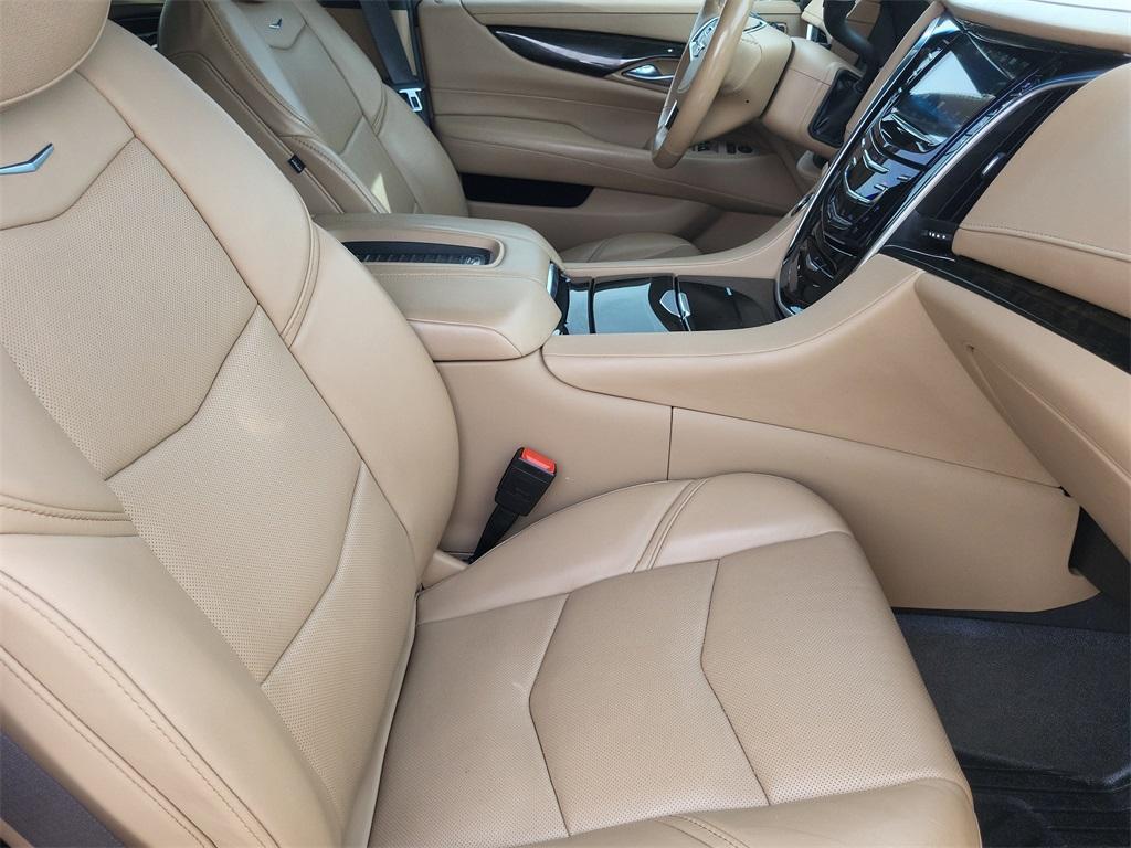 used 2019 Cadillac Escalade car, priced at $38,900