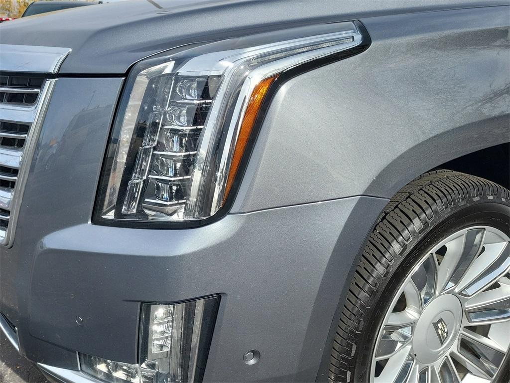 used 2019 Cadillac Escalade car, priced at $38,900