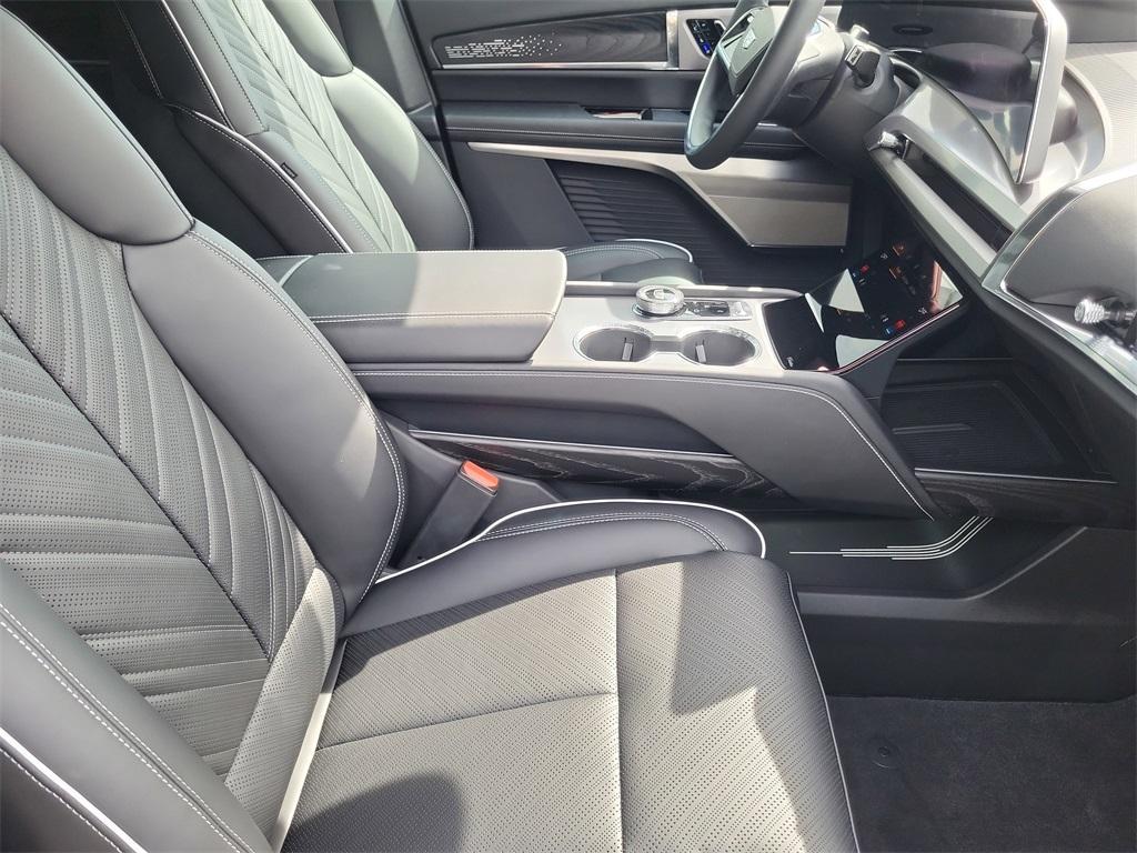 new 2026 Cadillac VISTIQ car, priced at $95,935