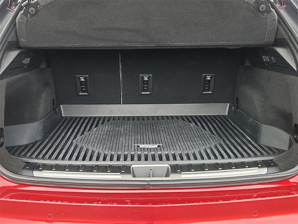 used 2024 Cadillac XT4 car, priced at $39,000