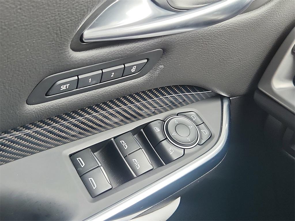 used 2024 Cadillac XT4 car, priced at $39,000