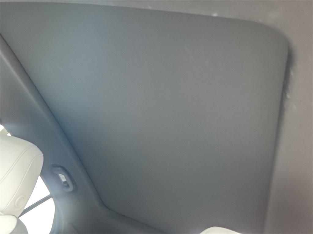 used 2024 Cadillac XT4 car, priced at $39,000