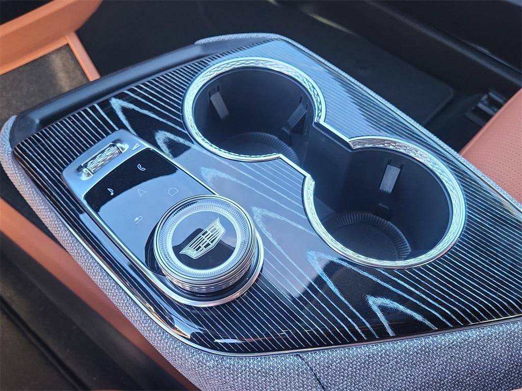 new 2026 Cadillac OPTIQ car