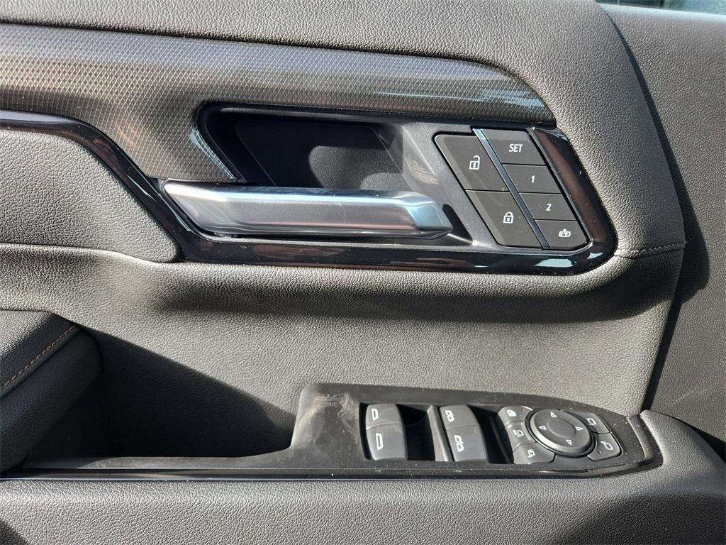 new 2026 GMC Sierra 2500 car, priced at $77,220