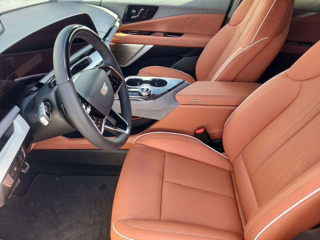 new 2026 Cadillac OPTIQ car