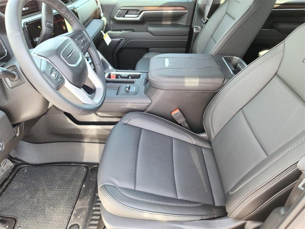 new 2025 GMC Sierra 2500 car, priced at $85,894