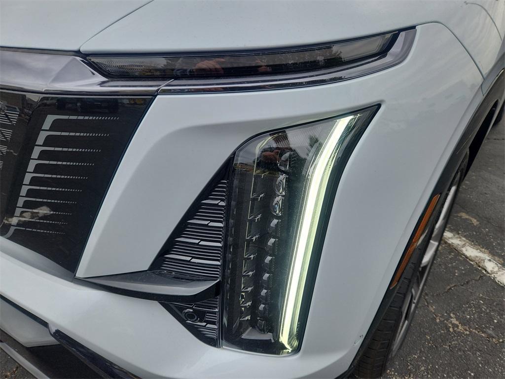 new 2026 Cadillac VISTIQ car