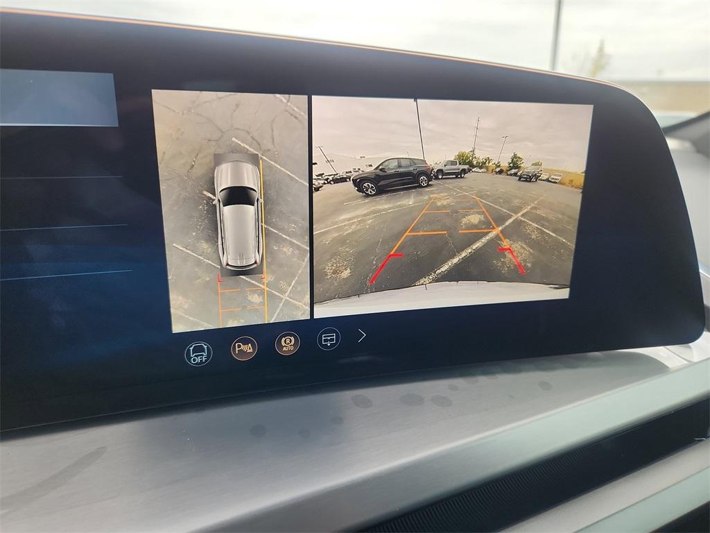 new 2026 Cadillac VISTIQ car